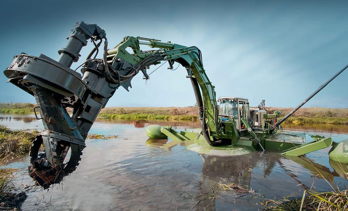 China Yongli Made 500m3/hour Multi-functional Amphibious dredger