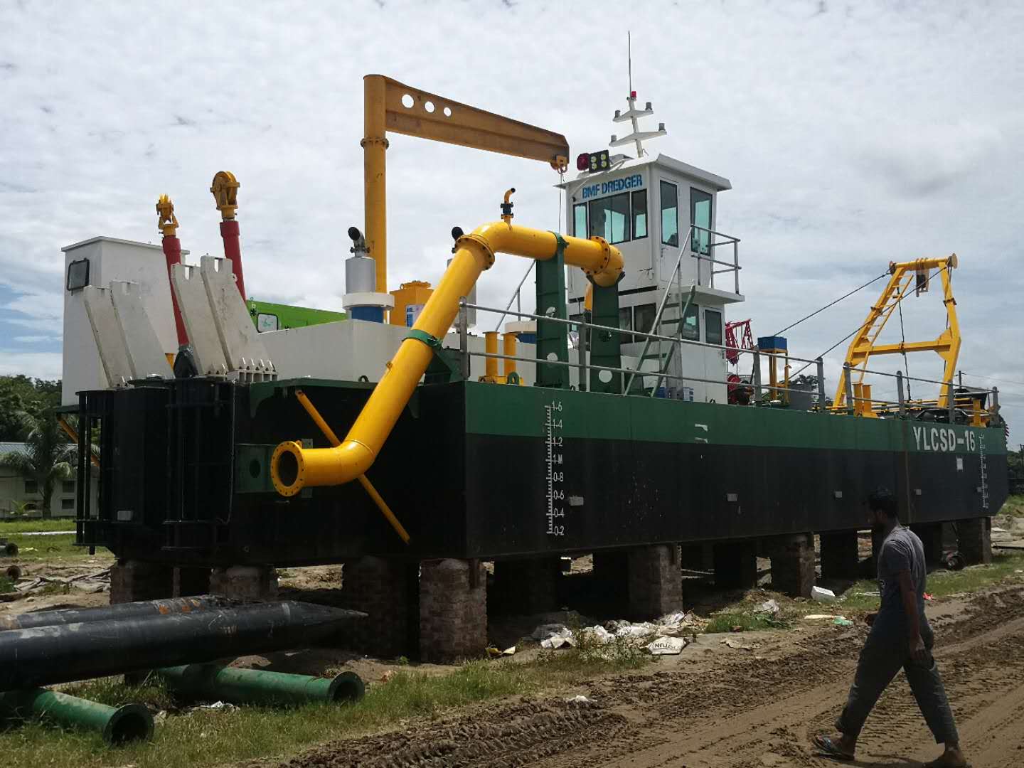 12 Inch YLCSD300 Cutter Suction Dredger/Dredging Ship/Dredging Machine