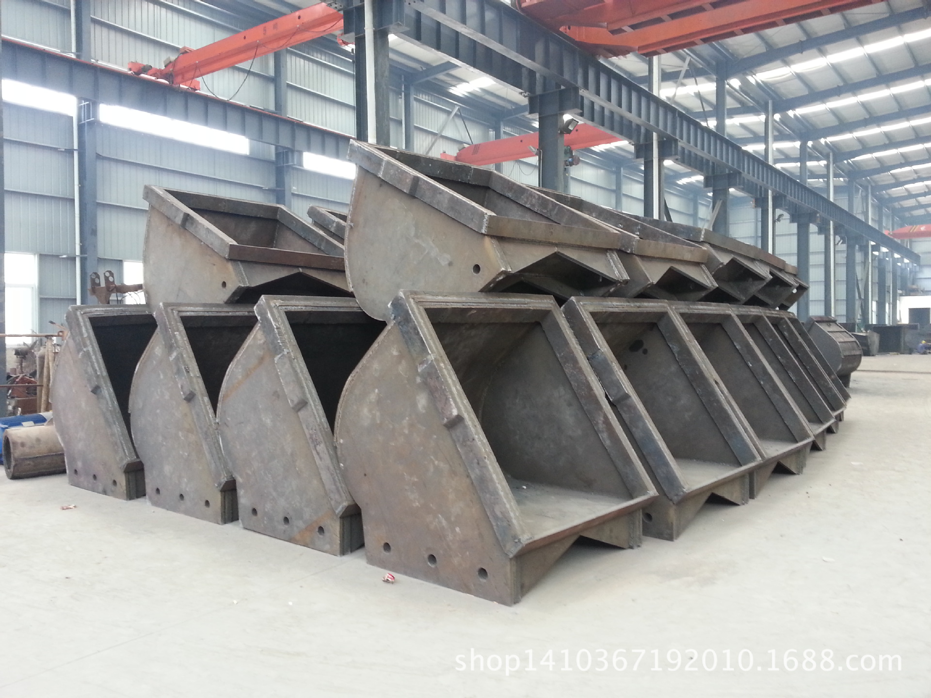 Bucket Chain Gold Dredger