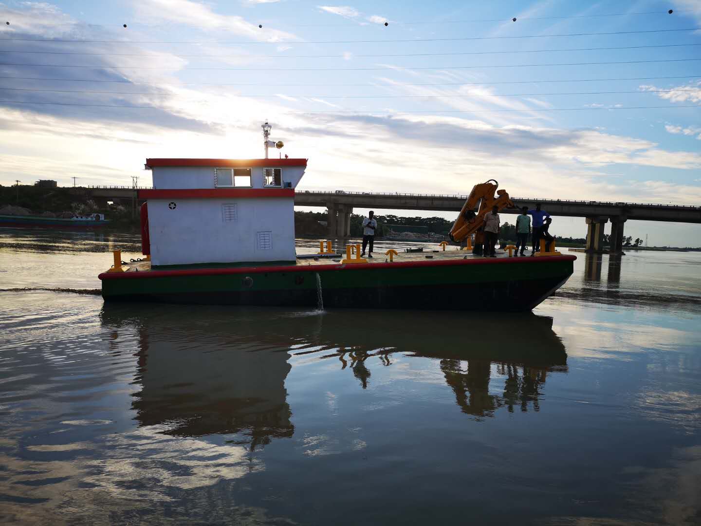 China Yongli Membuat Satu Propreller Work Boat/Tug Boat Untuk Dijual