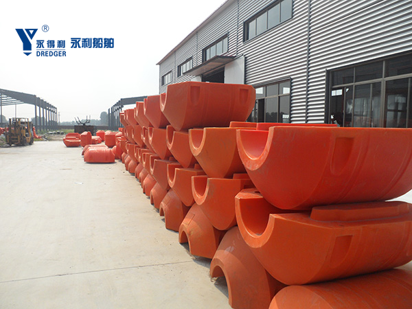 Dredgers Dishcharge Pipe Floater
