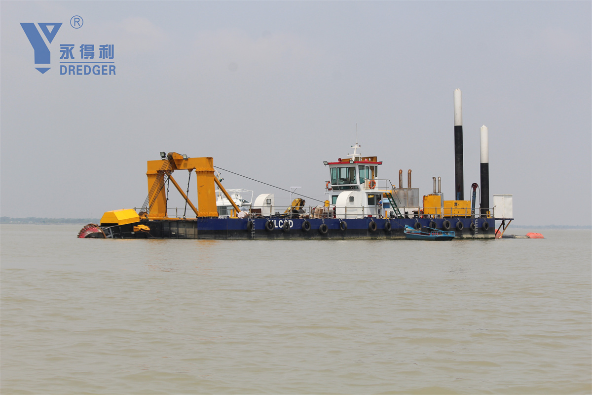 6000m3/h 26 Inch Cutter Suction Dredger