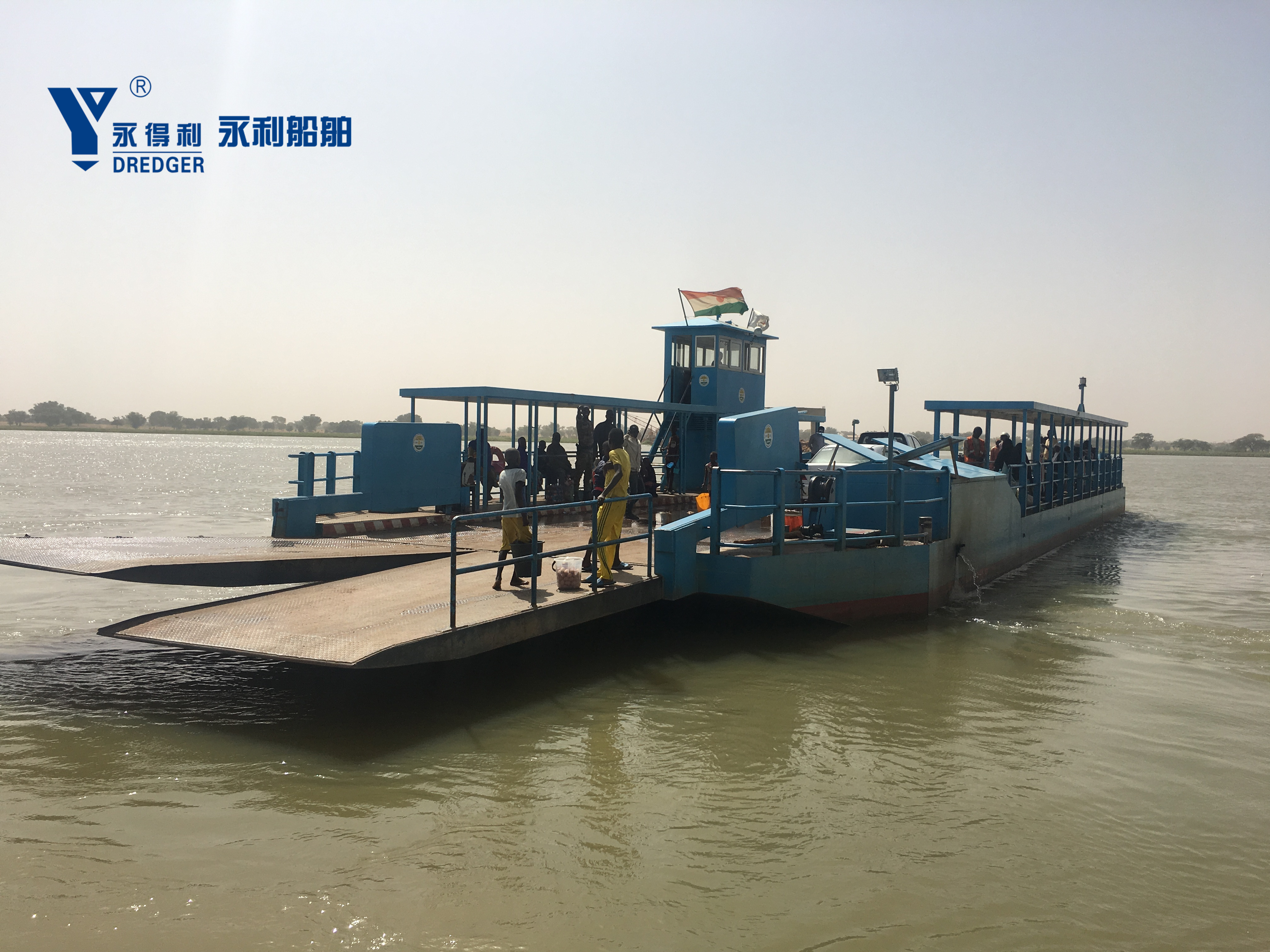 500Tons Self-propelled Deck Transport Barge for Transporting Sand/Heavy Equipment/Cargos