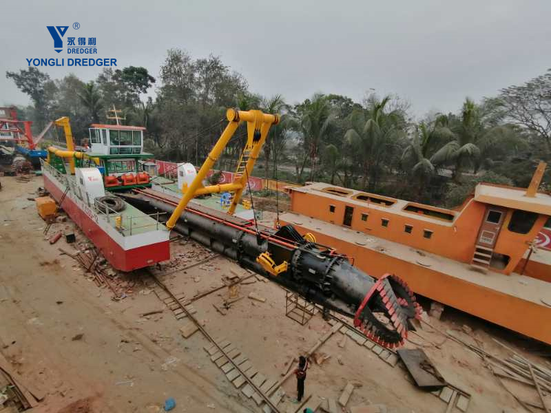 20 inch cutter suction dredger is widely used in Bangladesh river dredging