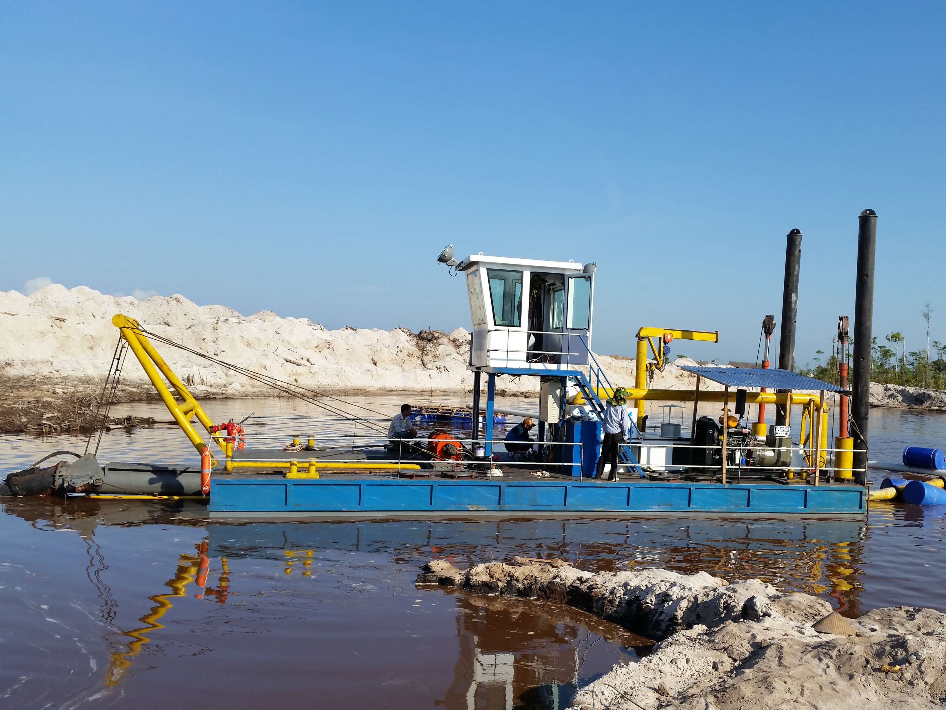 10 inch India Customer Cutter Suction Dredger finished production loaded in containers