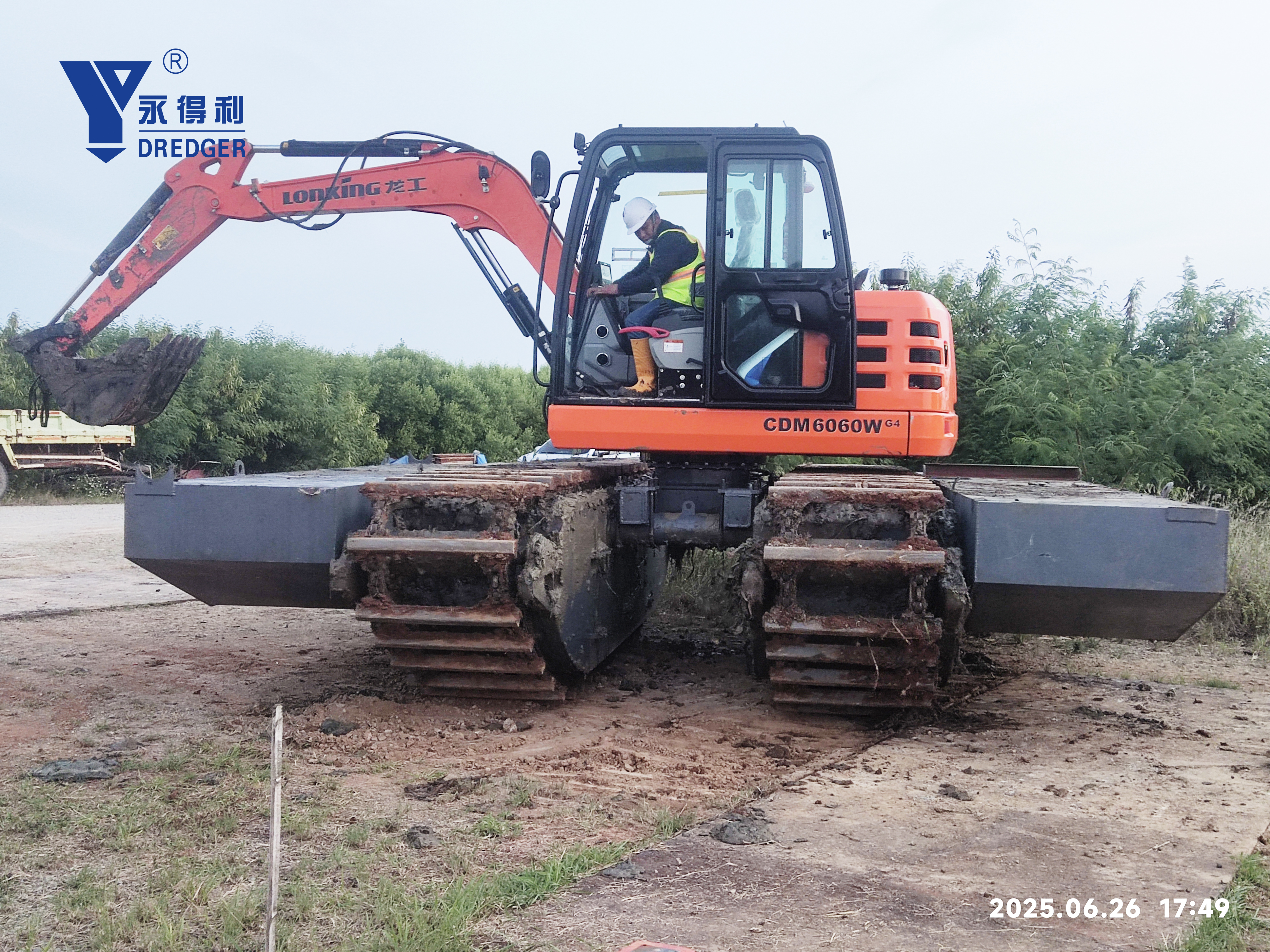 amphibious excavator price