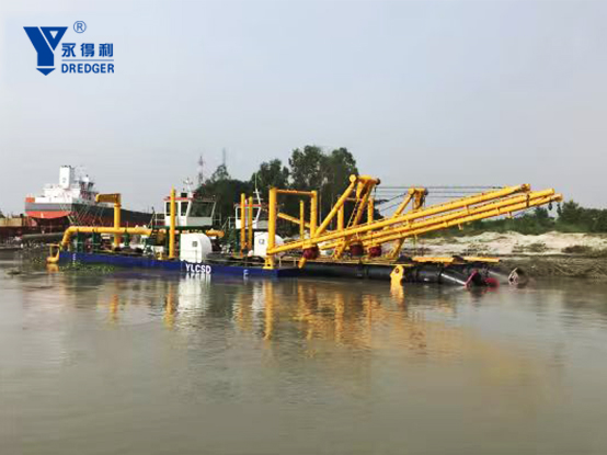 river sand suction dredger