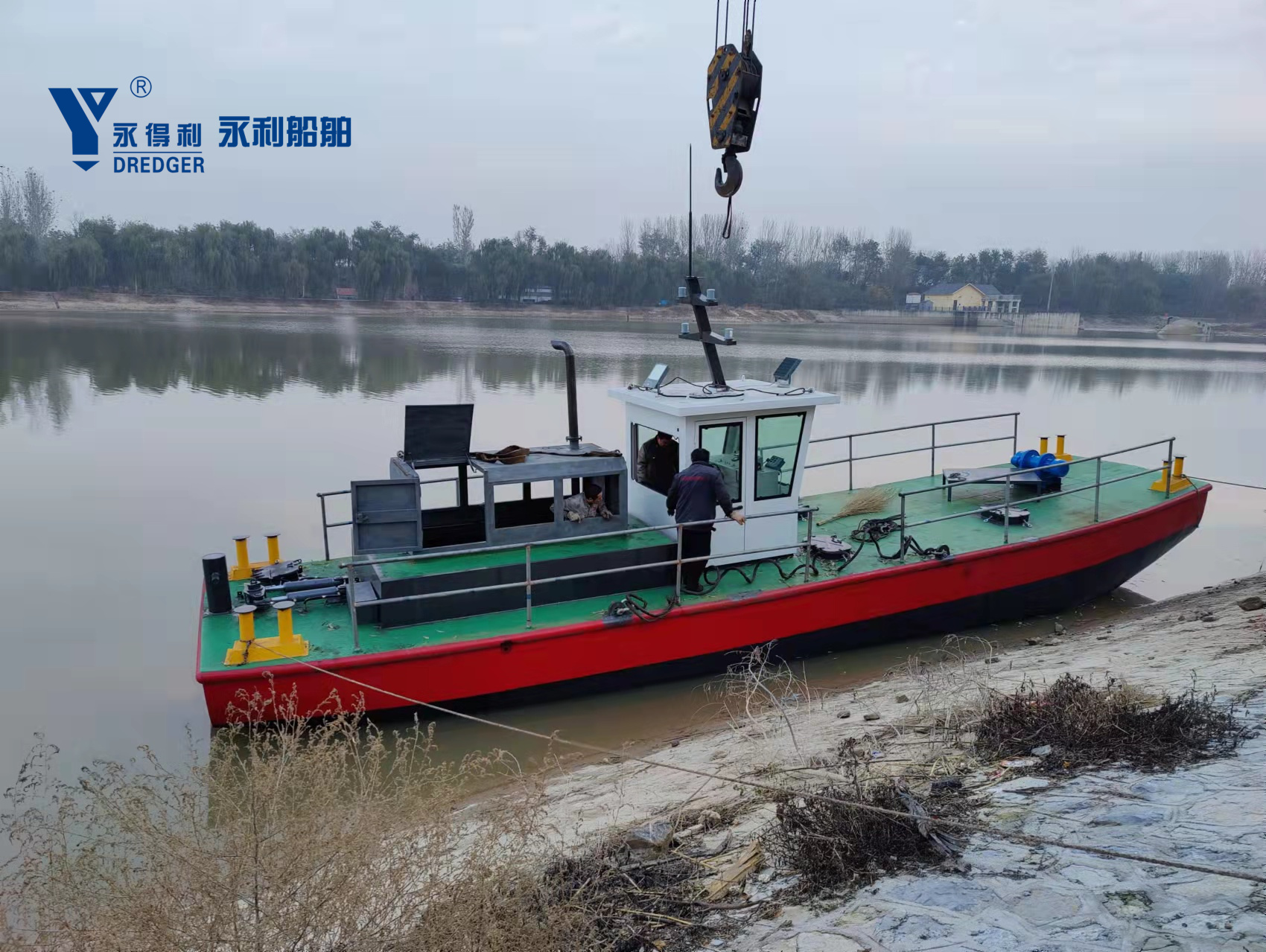 Services of customized multifunctional work boat/tug boat/anchor boat