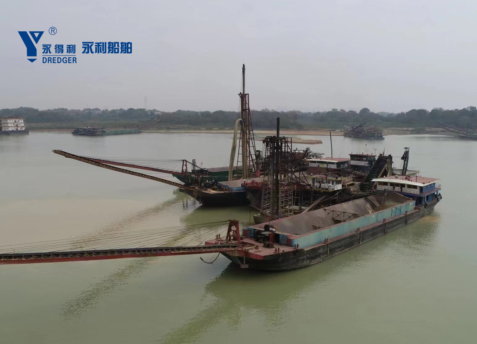 conveyor belt barge