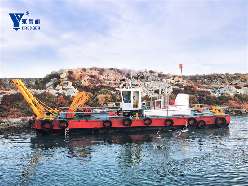 High Efficiency China Manufacturer Self-Propelled Work Boat Tug Boat Service Boat for Sale