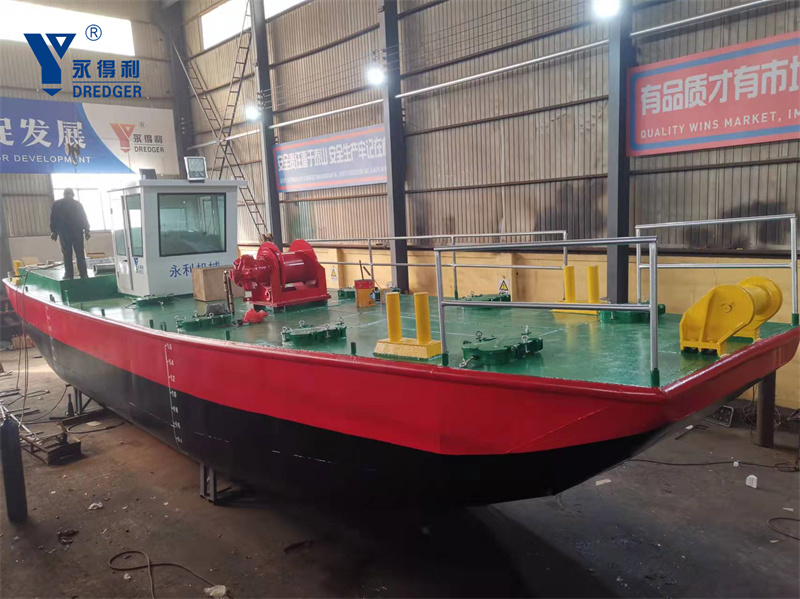 tug boat