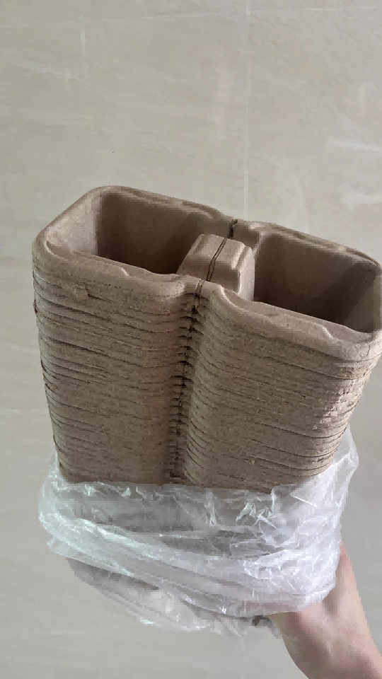 Vassoio per polpa a doppia tazza per confezioni di bevande da due tazze