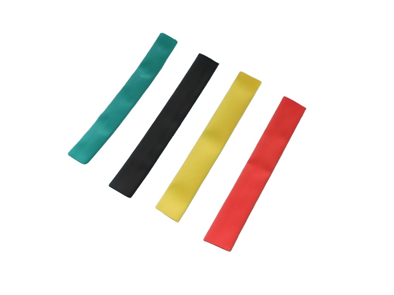 Heat shrinkable busbar