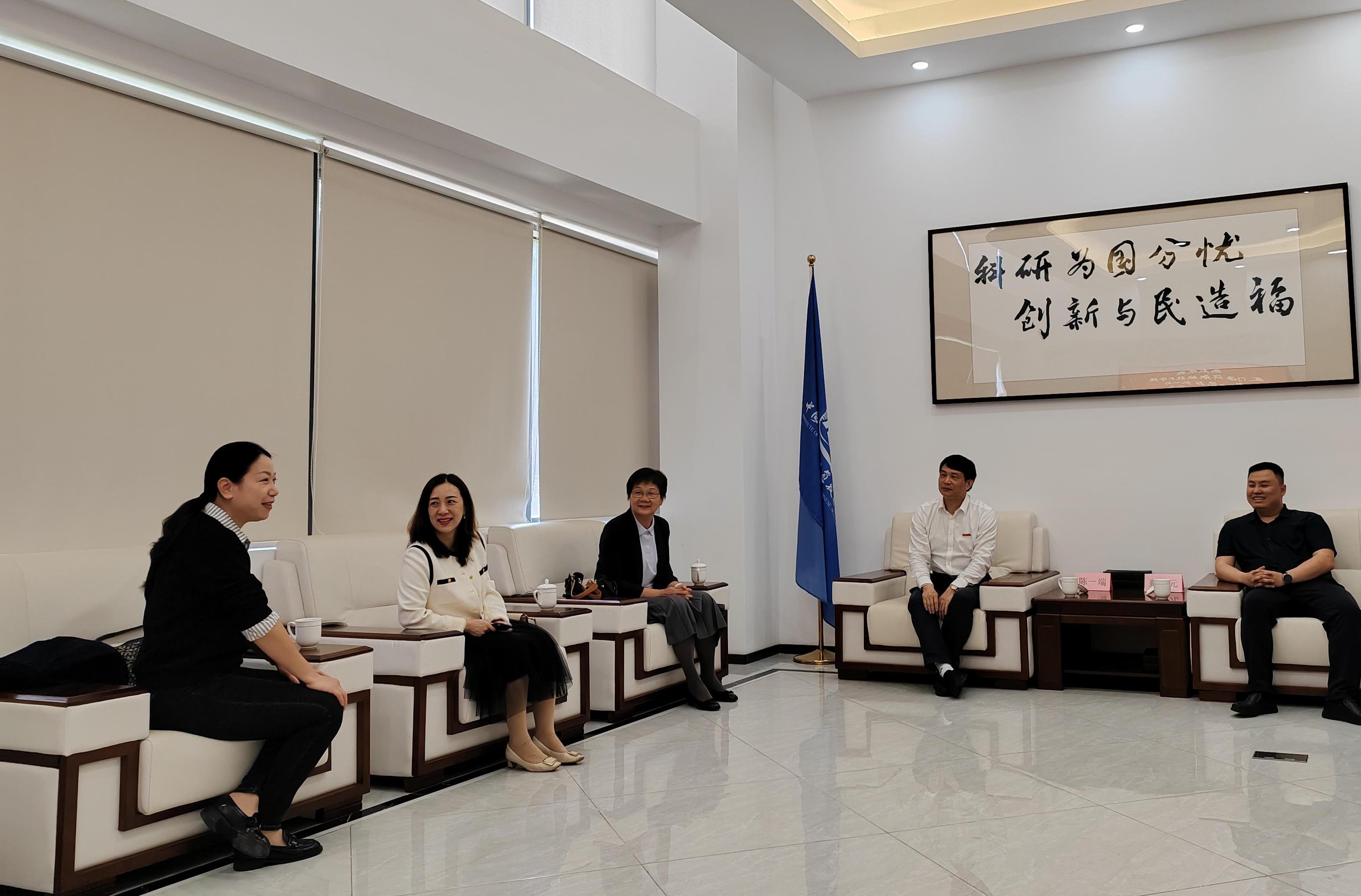 New Dual Fuel Cabin Simulator New Dual Fuel Cabin Simulator