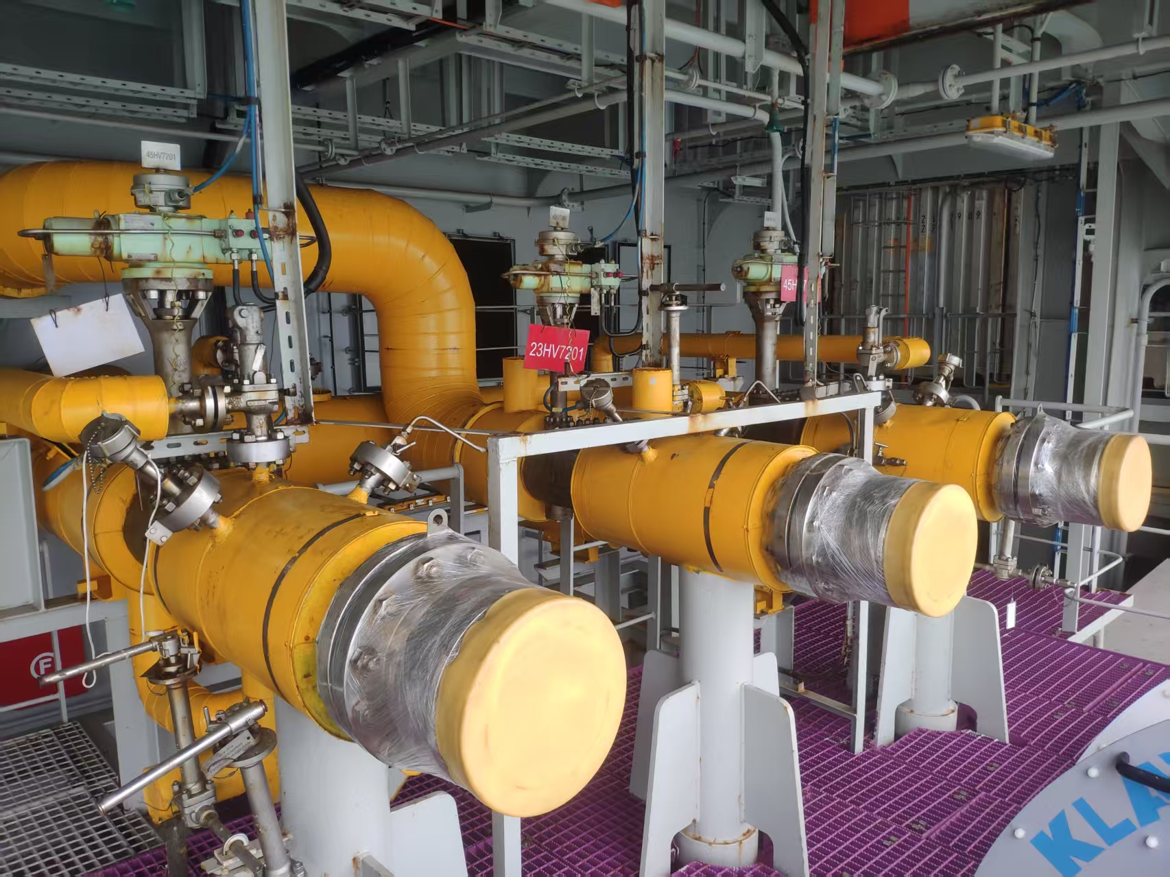 Engine room and liquid cargo handling simulators Engine room and liquid cargo handling simulators