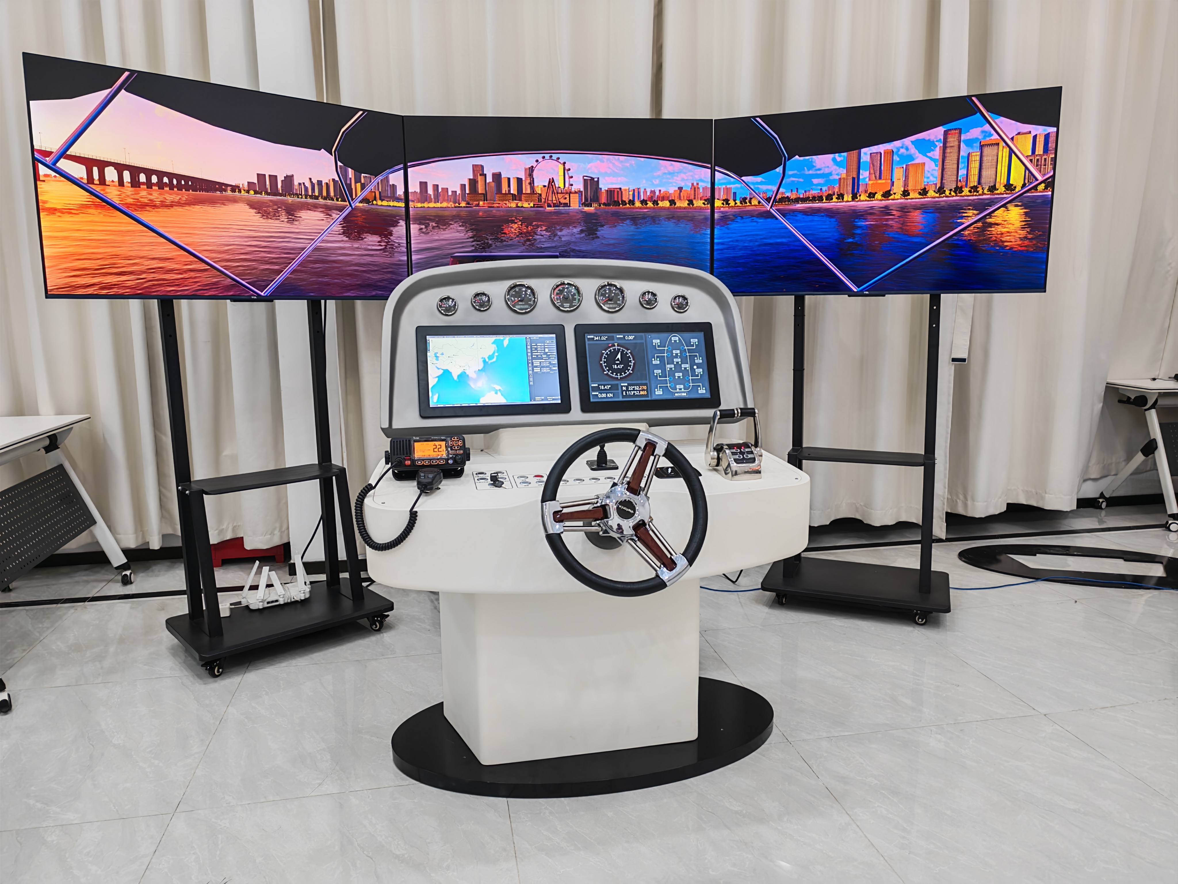 Speedboat Law Enforcement Simulator Speedboat Law Enforcement Simulator