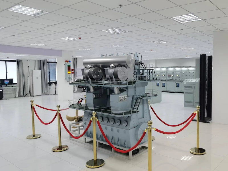 engine ship simulator