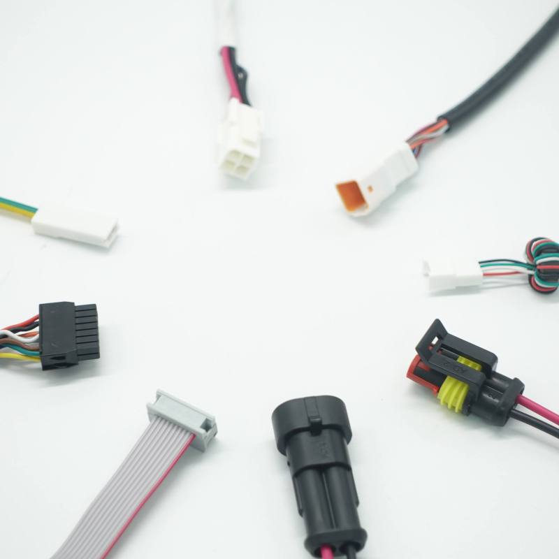 Kundenspezifischer JST 2-16-poliger Kabelstecker (2,0 mm Rastermaß) mit PTFE/PVC-Isolierung