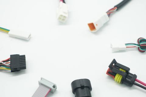 Chicote Elétrico 4.0: Como a Tecnologia de Gêmeos Digitais Está Redefinindo Toda a Cadeia de Valor, do Projeto ao Serviço