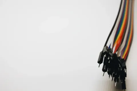 5 benefícios surpreendentes das soluções de chicotes elétricos