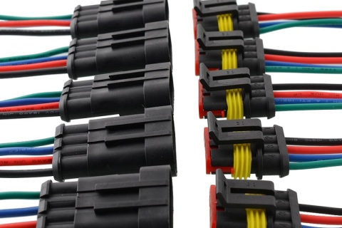 Steckverbinder von Grund auf kennenlernen: Funktionsanalyse und Konstruktionsprinzipien