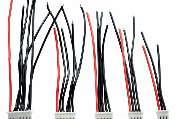 Custom Outdoor Charging Equipment Wire Harnesses: Built for Rain, Salt, Cold, and 350 A of Heat