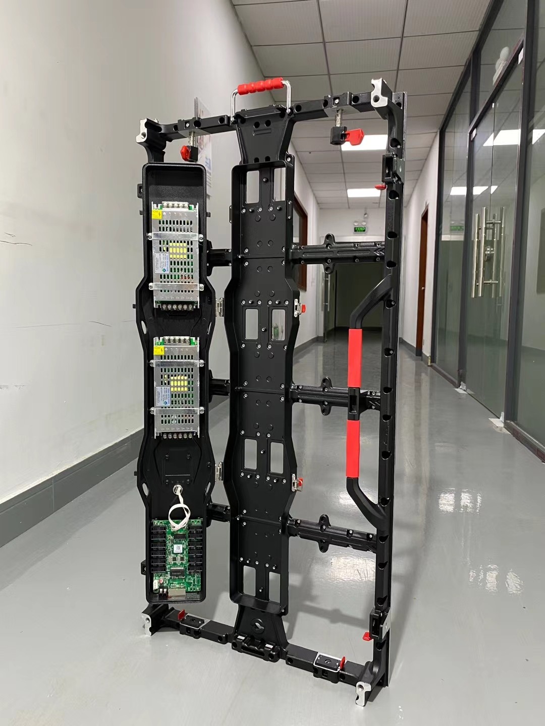 3.91MM 4.81MM 500*1000MM Rental Screen Digital Display Rental