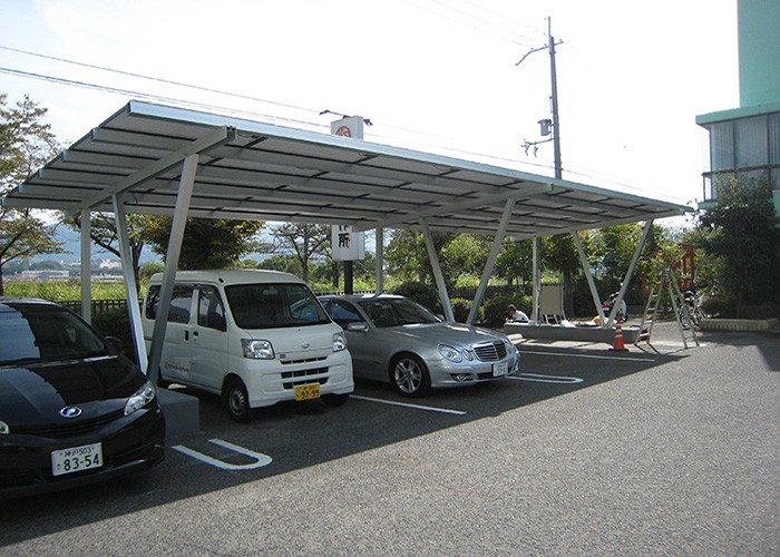 Estrutura de estantes para garagem solar 150KW concluída no Japão