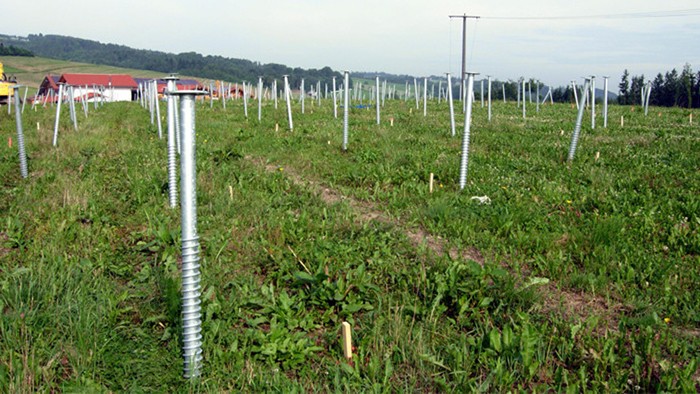 Exposition de produit: pile de vis