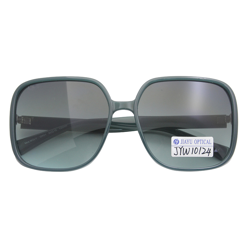 نظارات شمسية نسائية أنيقة كبيرة الحجم بتصميم أنيق