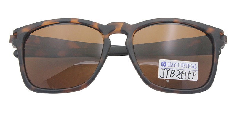 Floating Glasses Floating Glasses