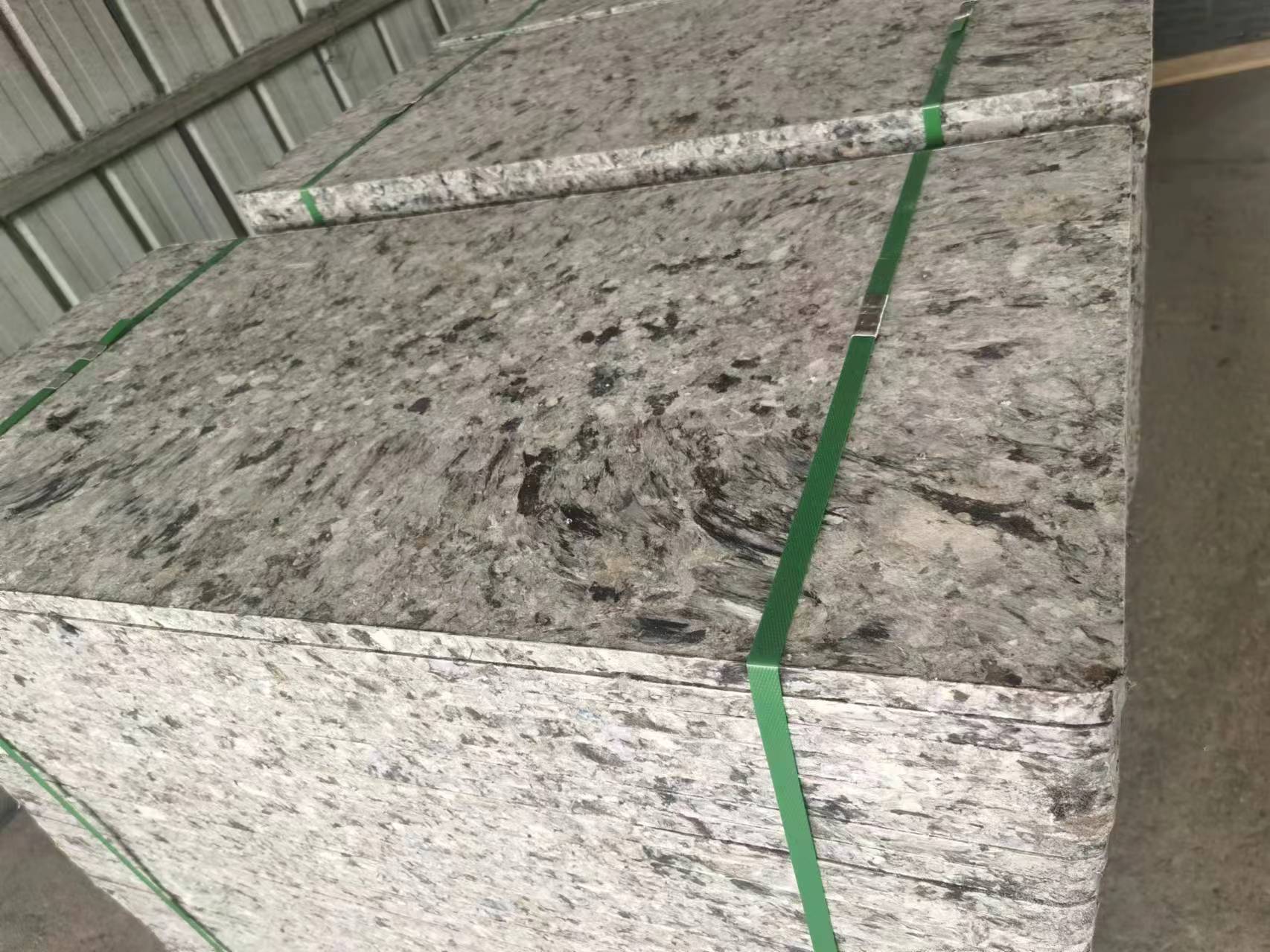 White GMT Fiberglass Pallet