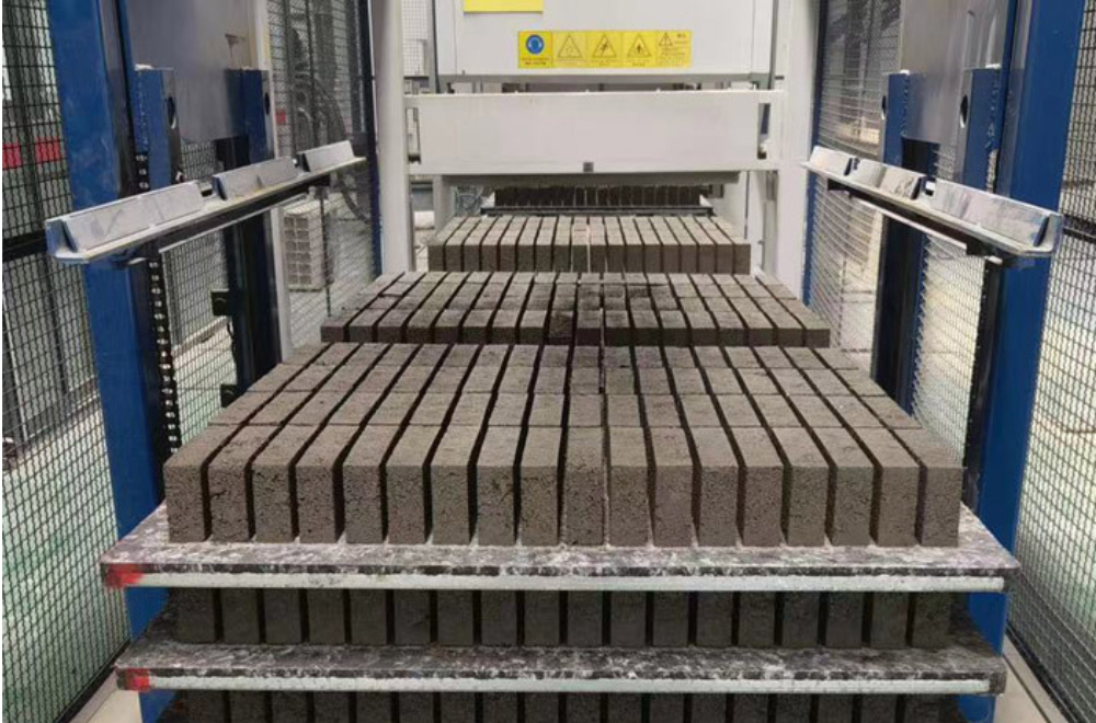 Professional Block Machine Pallet Manufacturer & Supplier – GMT Pallet