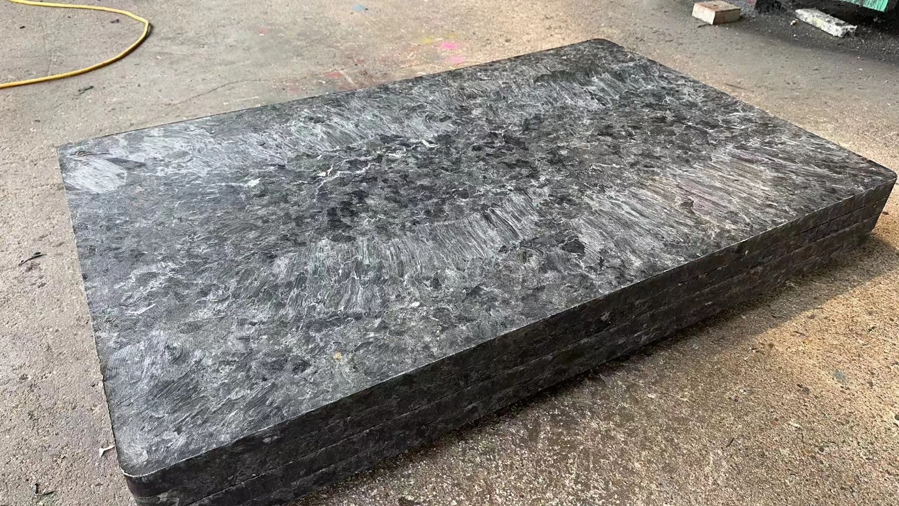 Fiberglass brick machine pallet