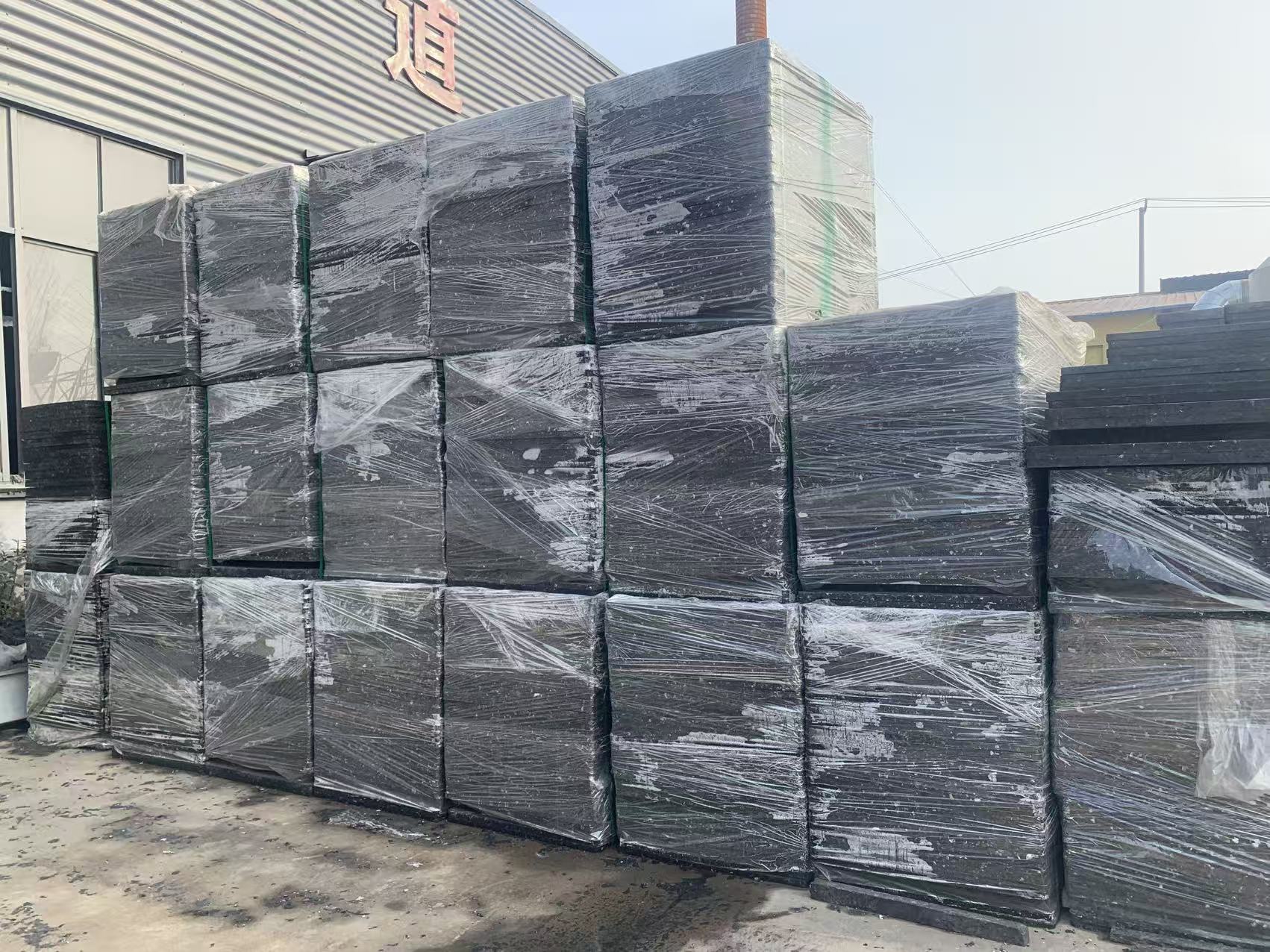 GMT Pallet Manufacturer for Block & Concrete Brick Machines