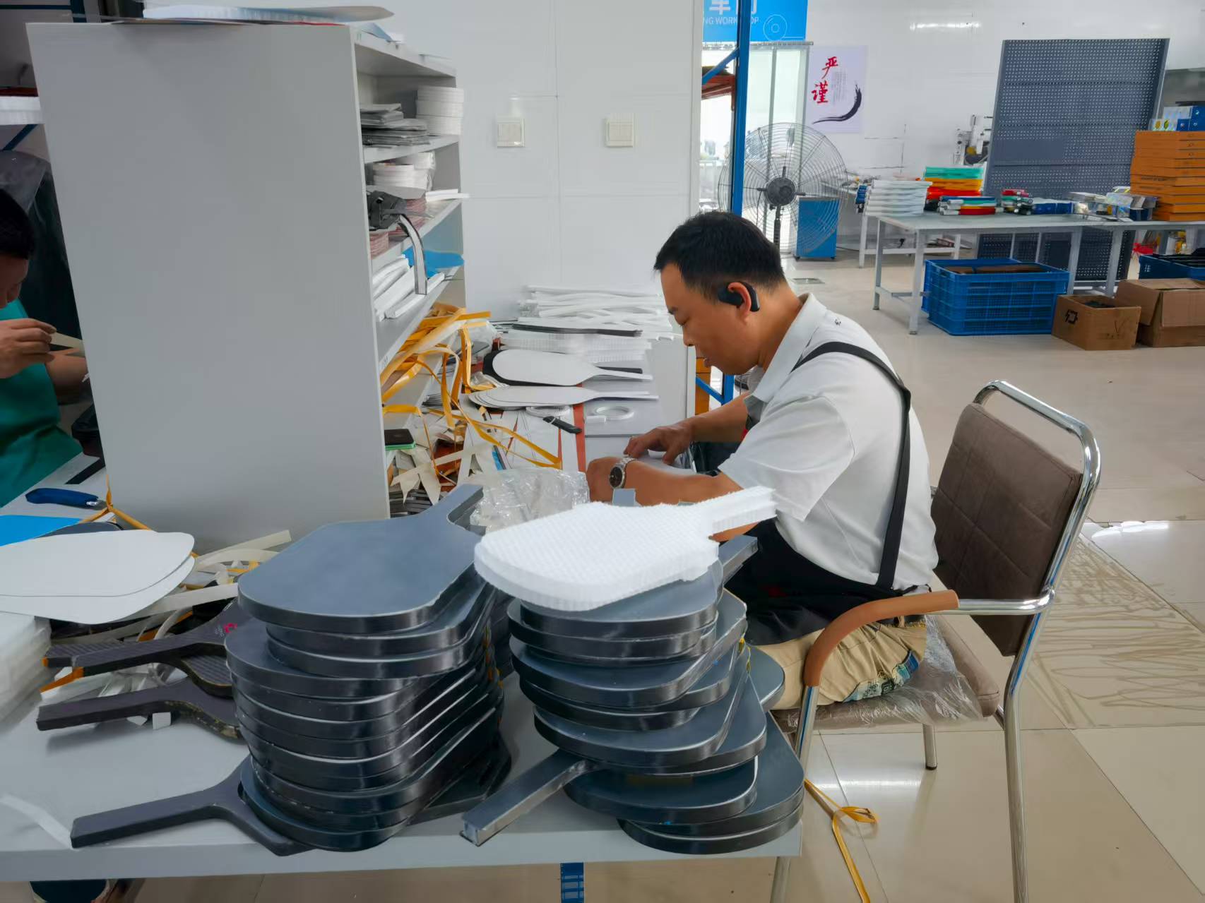 Carbon Pro Pickleball Paddle