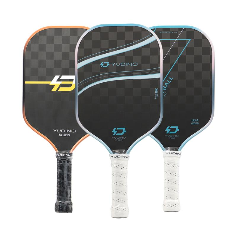 18K carbon fiber pickleball paddle