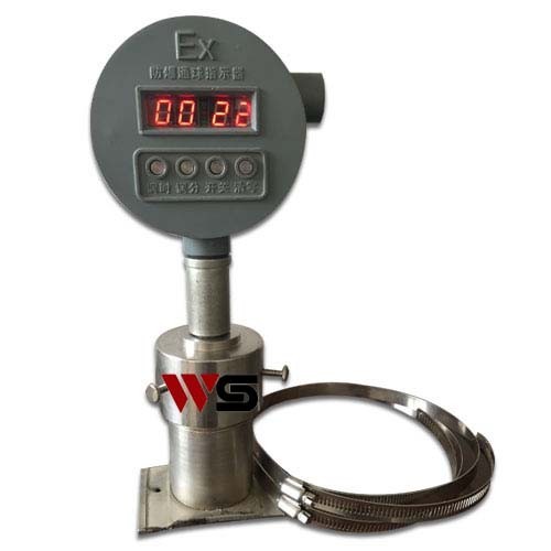 Non-intrusive Magnetic Pig Signaller