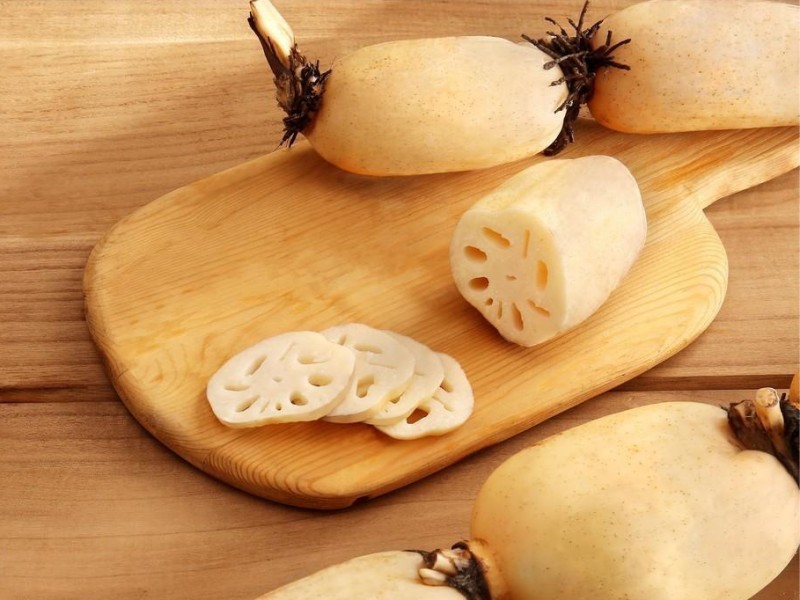 What Is the Production Process of Tempura Lotus Root Crisps?