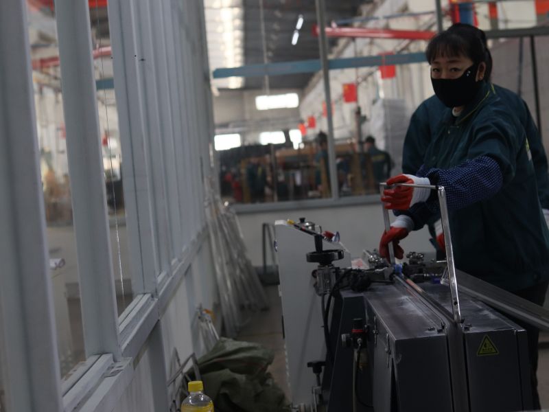 Errores comunes en la instalación de vidrio que provocan el fracaso del proyecto