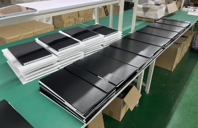 Portable LCD Monitor