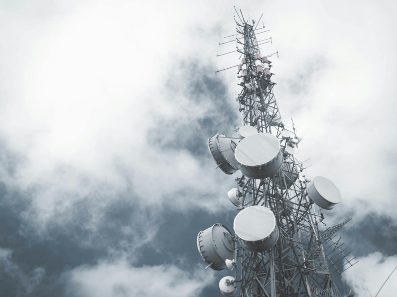 Navigation mapping communication radar take-off and landing fields