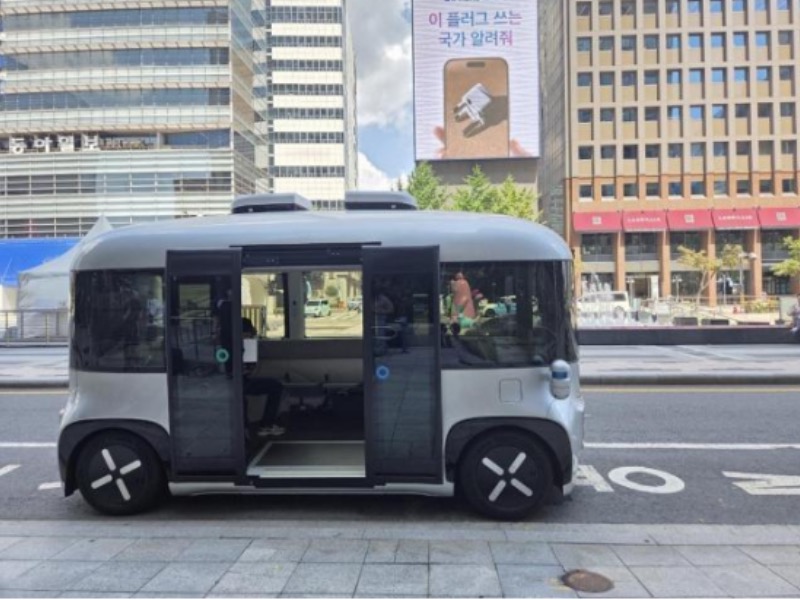 Seoul Smart City Initiative Introduces Daytime Self-Driving Bus Service