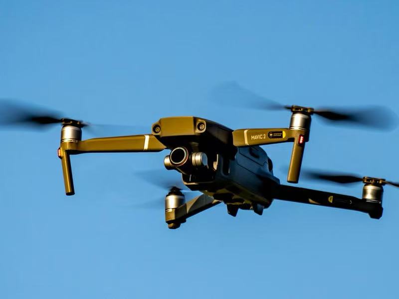 Low-speed unmanned multi-functional equipment