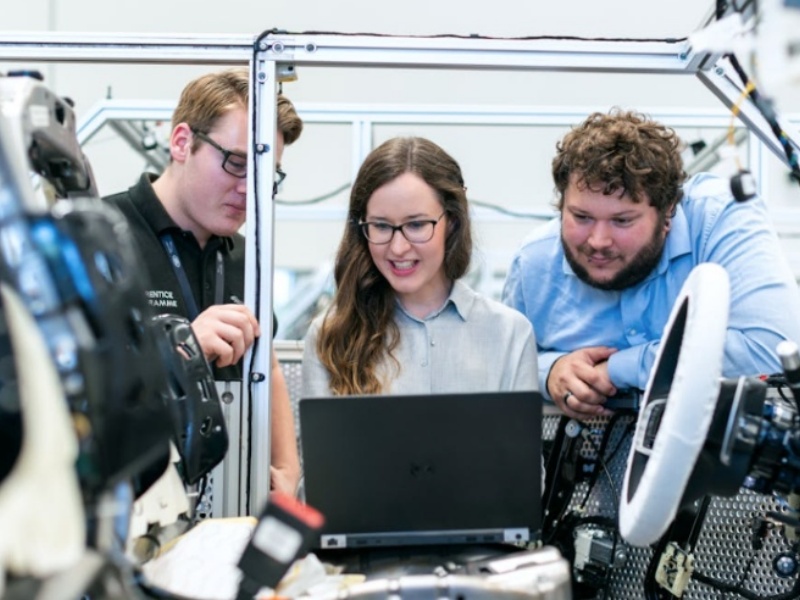 Intelligent connected vehicle testing equipment