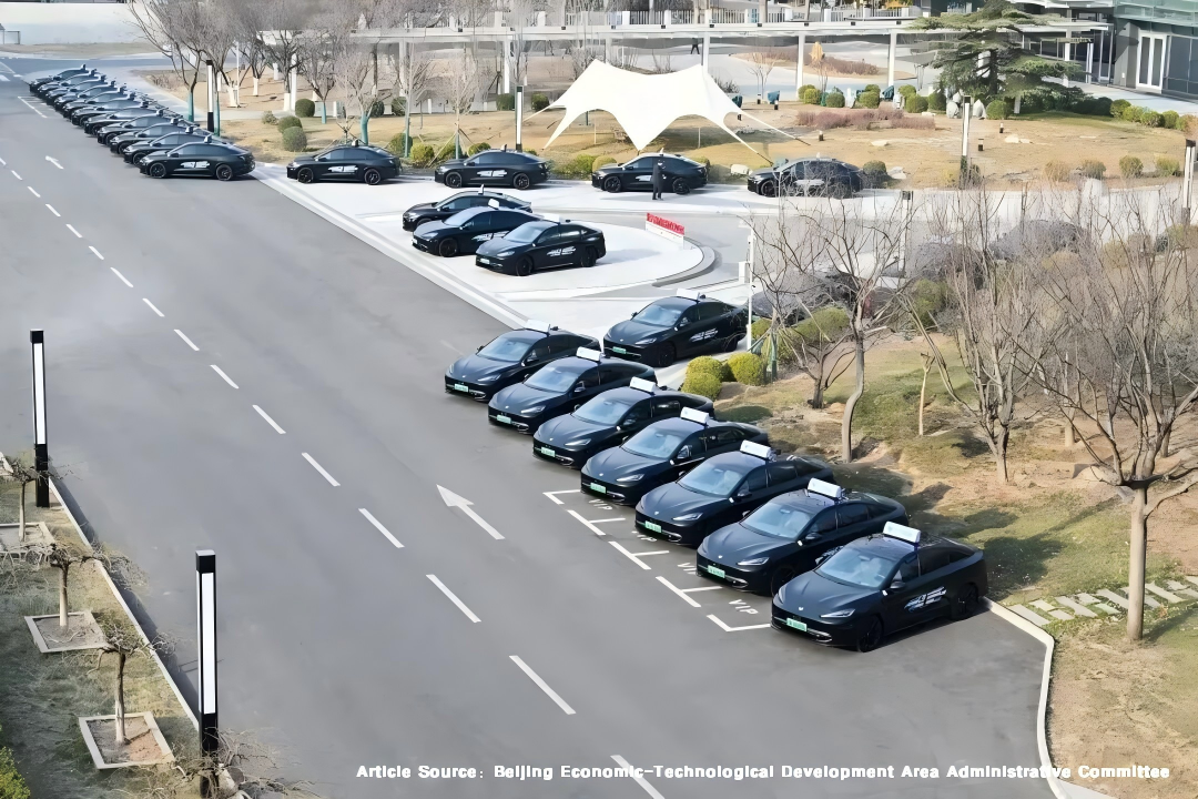 Пекин является пионером в масштабном внедрении автономного вождения уровня L3, Пекин-Тяньцзинь-Хэбэйский регион совместно создают «автомобили будущего».