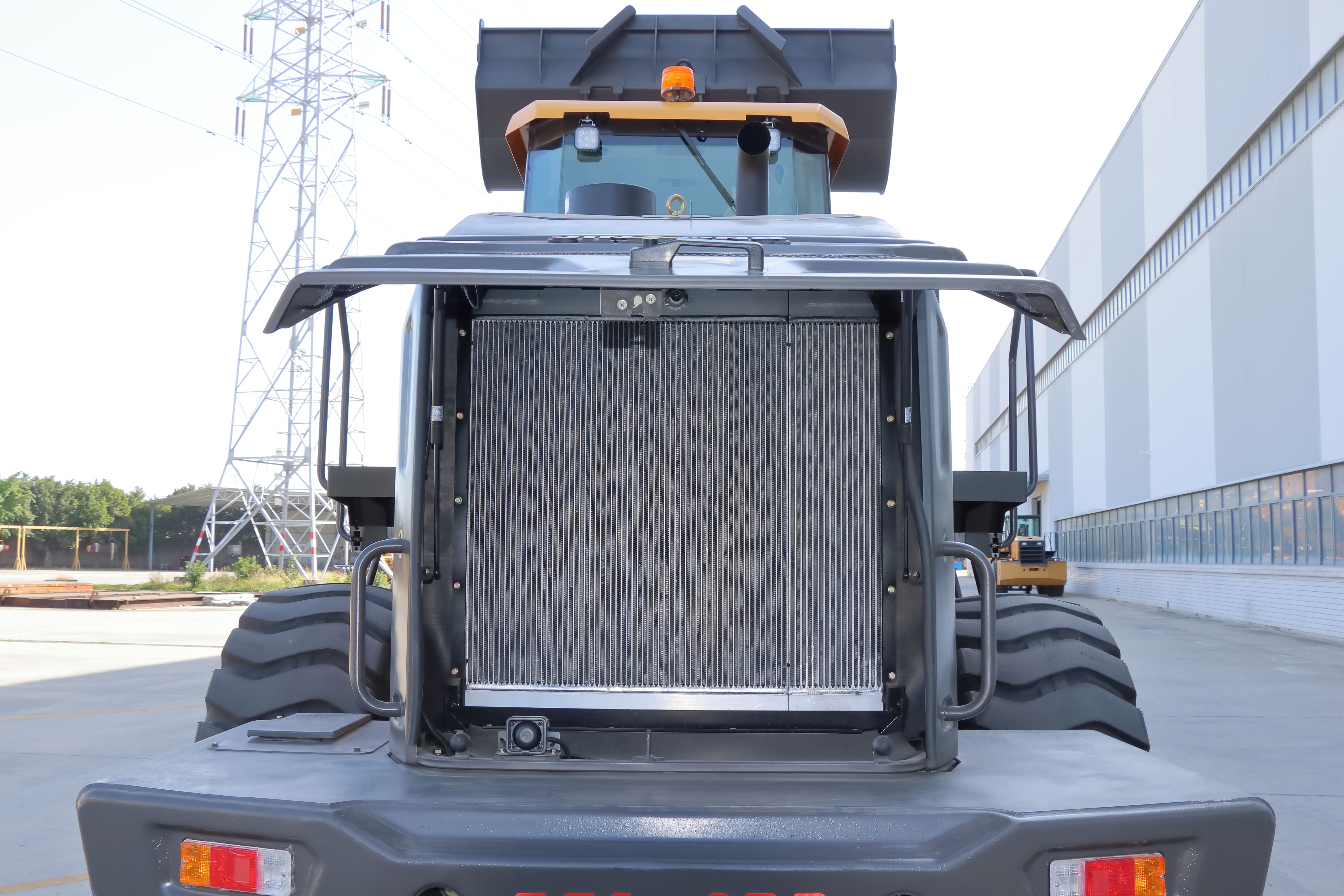 Pá carregadeira de rodas JGM857K