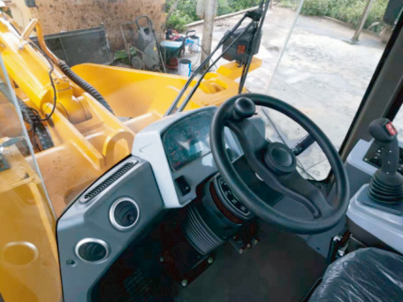 18-Ton Block Handler JGM751FT18KV