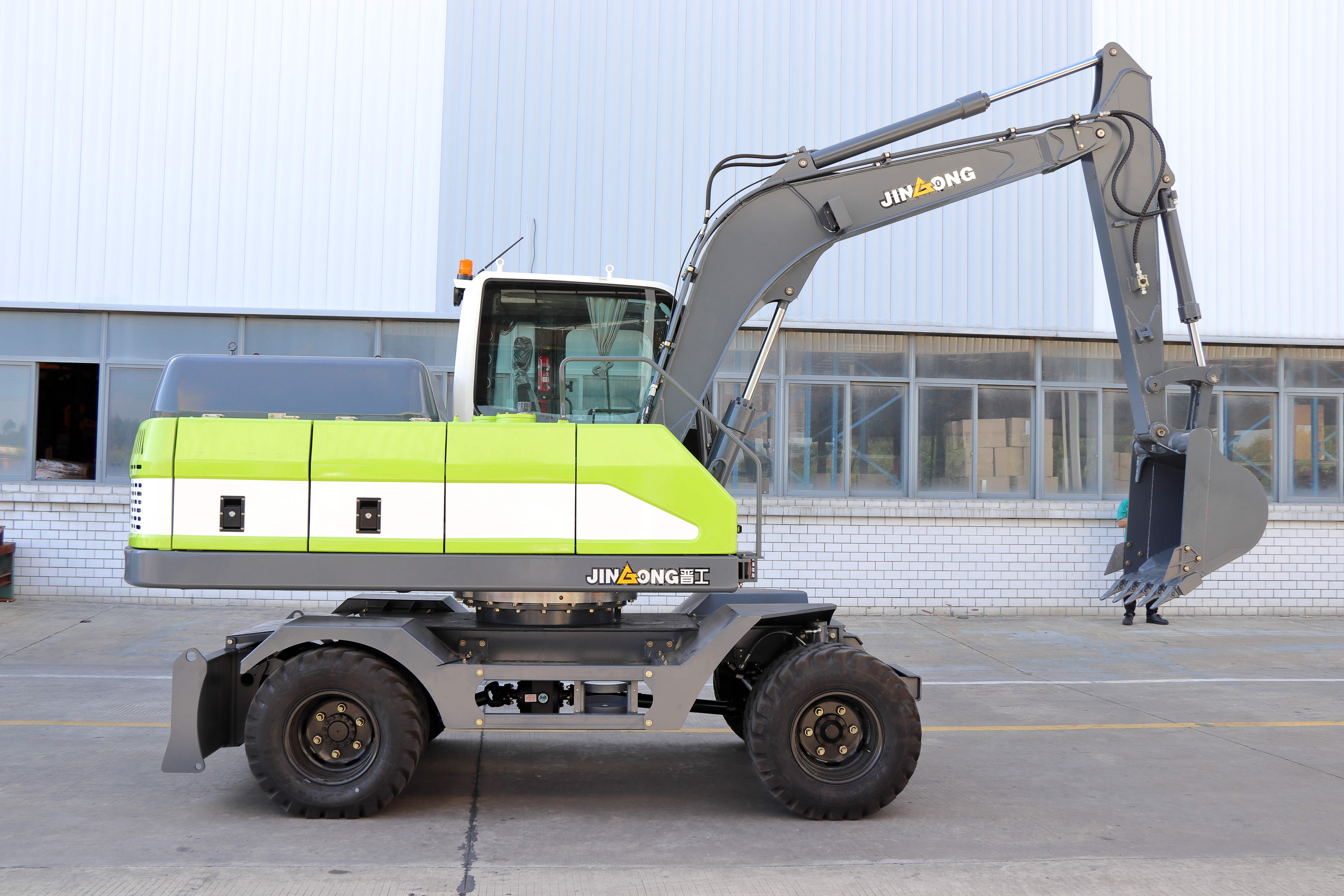 Pure Electric Wheel Excavator JGM9085E