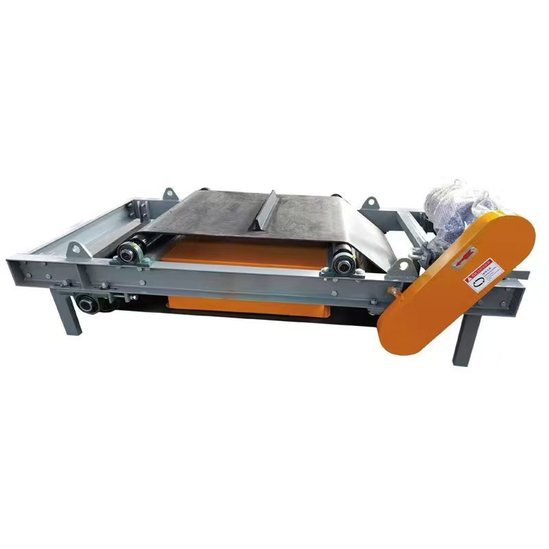 Permanent magnetic self-unloading iron remover Permanent magnetic self-unloading iron remover